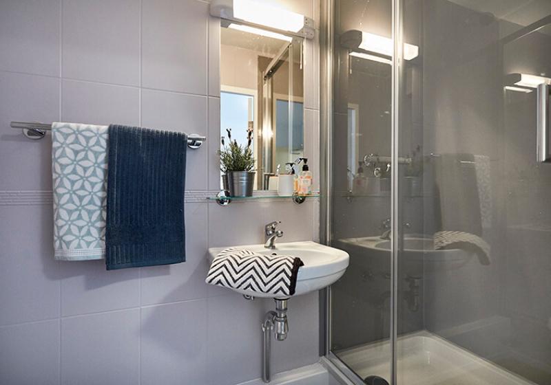 Platinum En Suite - iQ Parker House