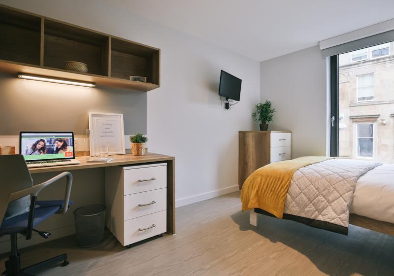 Gold Studio - iQ Elgin Place