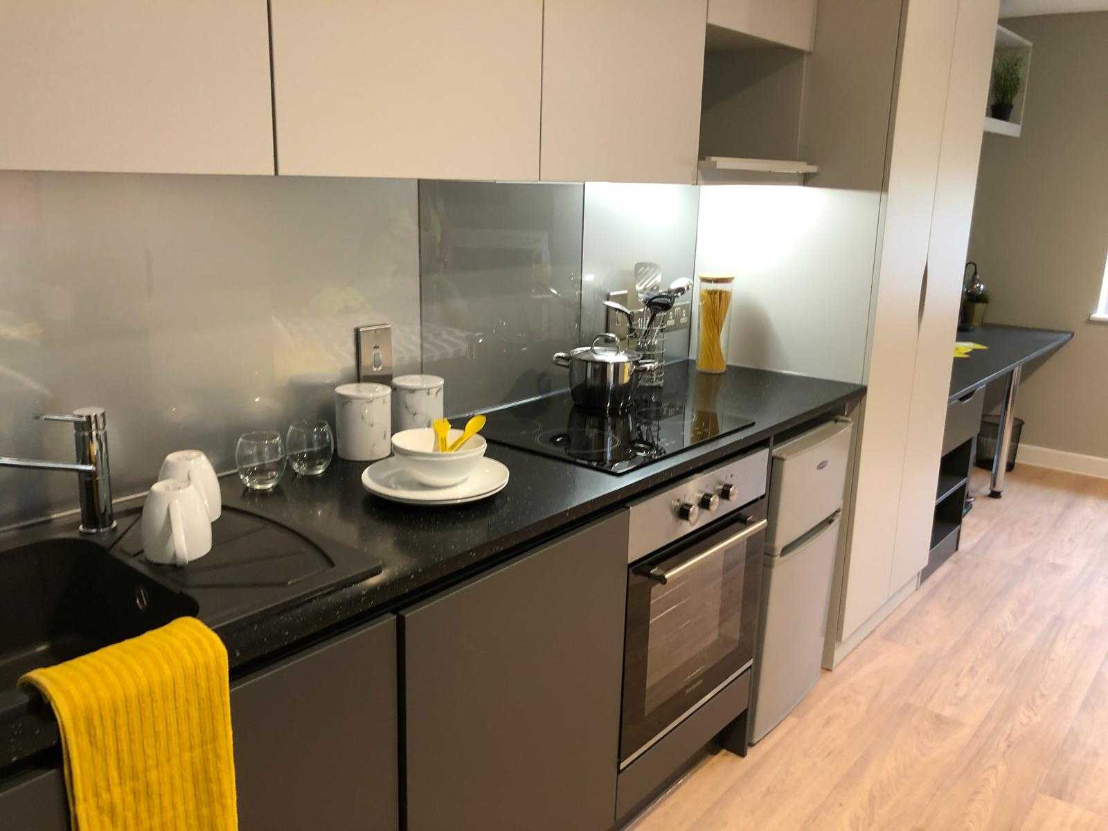 Premium Plus Studio - Clifford House