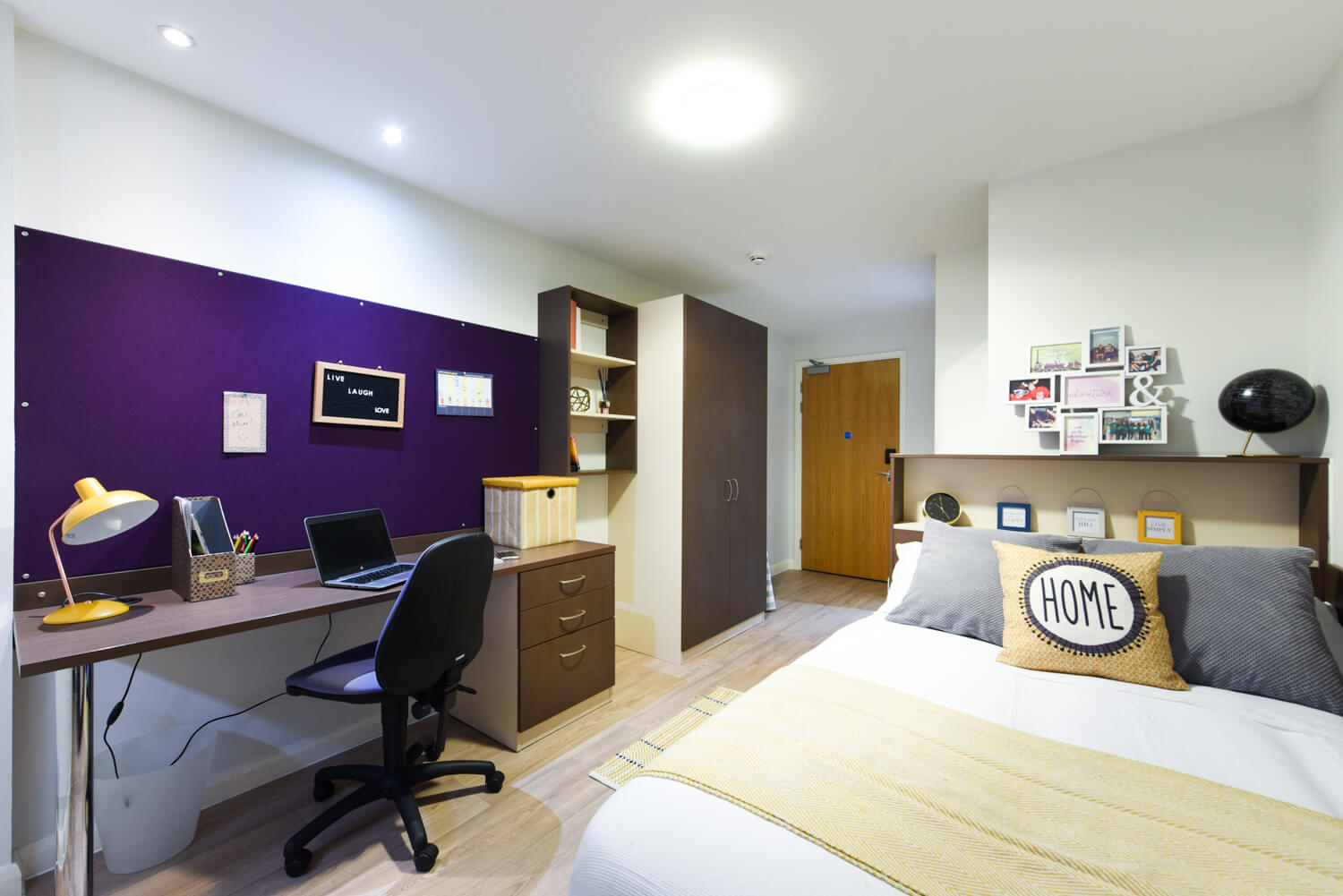 Ensuite Gold - St David's