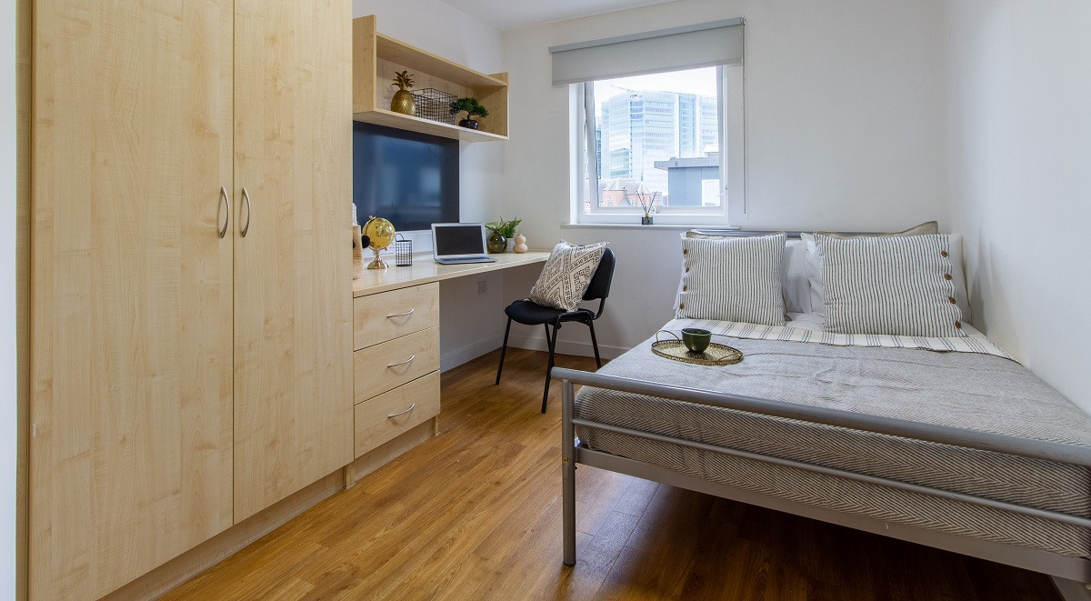Platinum 2 Bed Apartment - Canalside