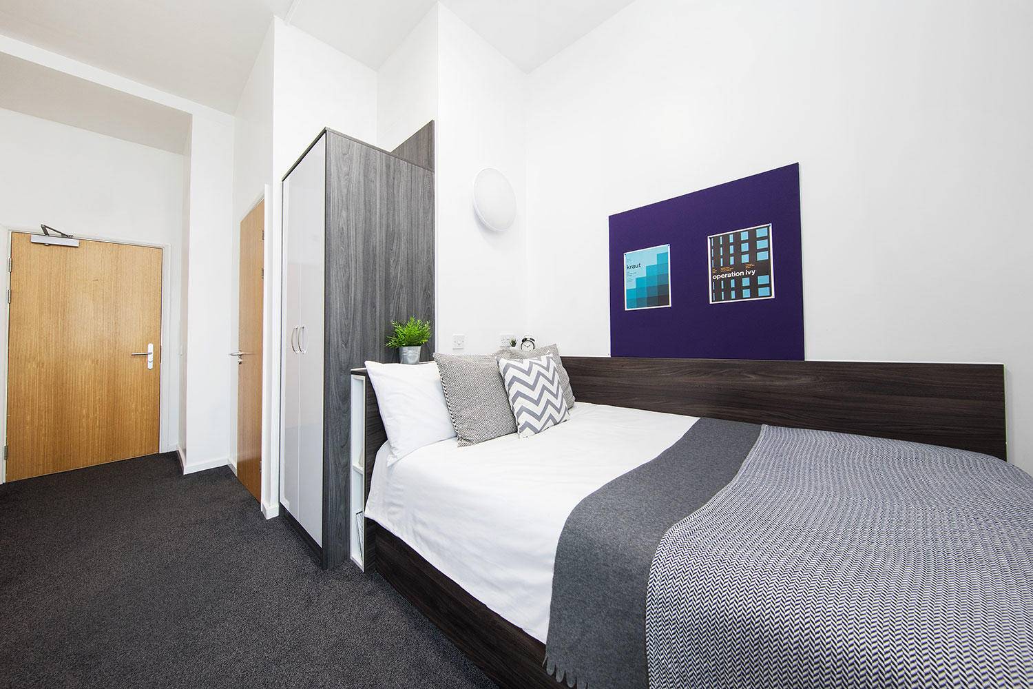 Medium Highest Double En-Suite - Orion Point