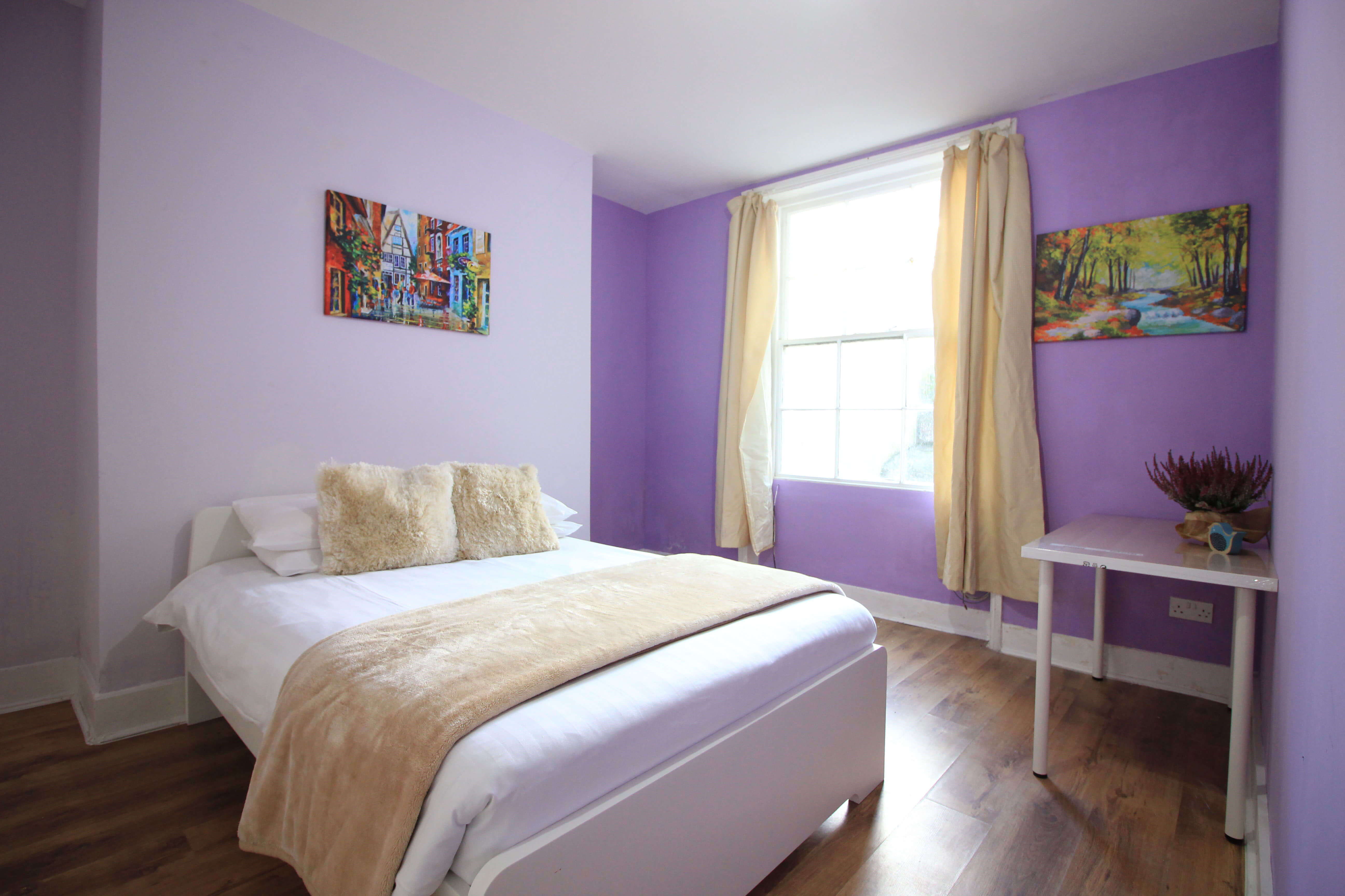 Basement Flat Room 2 - Lansdowne Basement Flat
