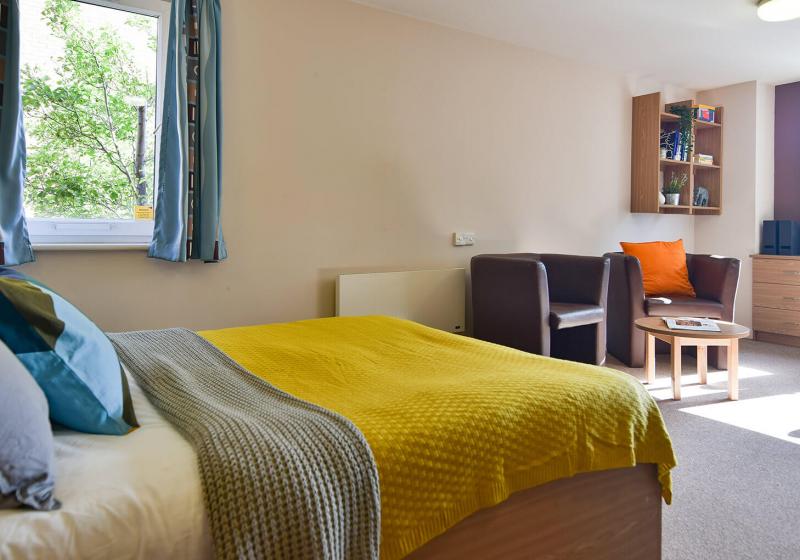 Gold Studio - iQ Leeds
