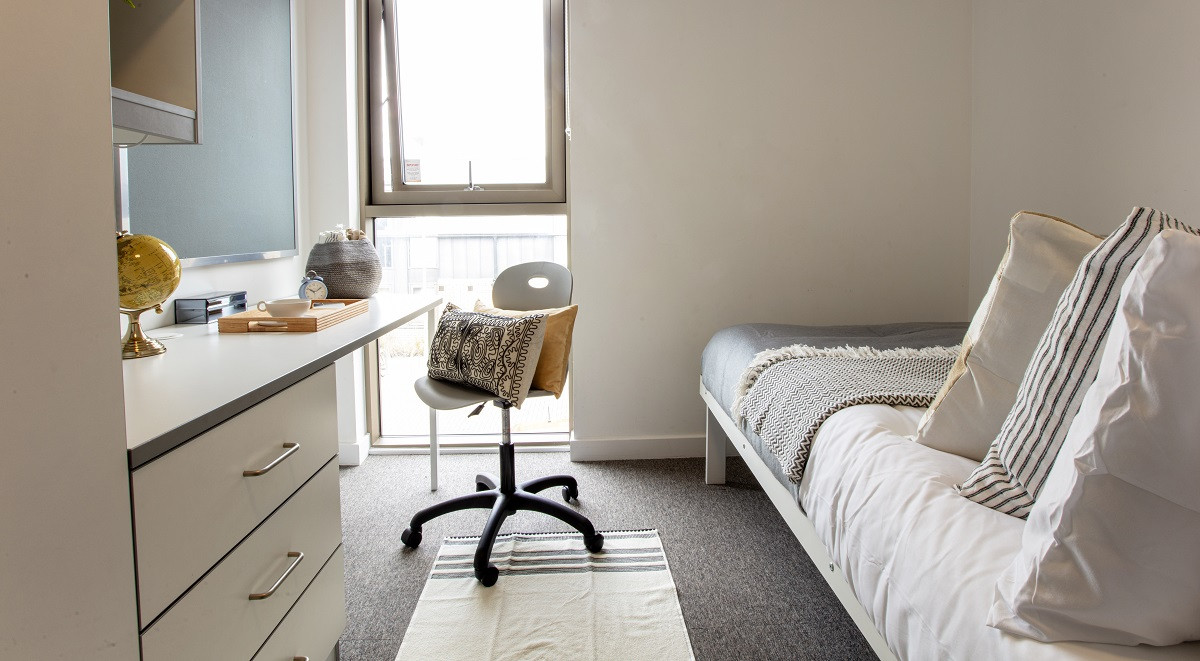 Standard Ensuite - East Shore
