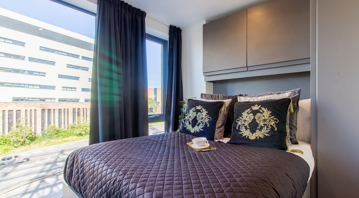 Premium Studio - 33 Parkside