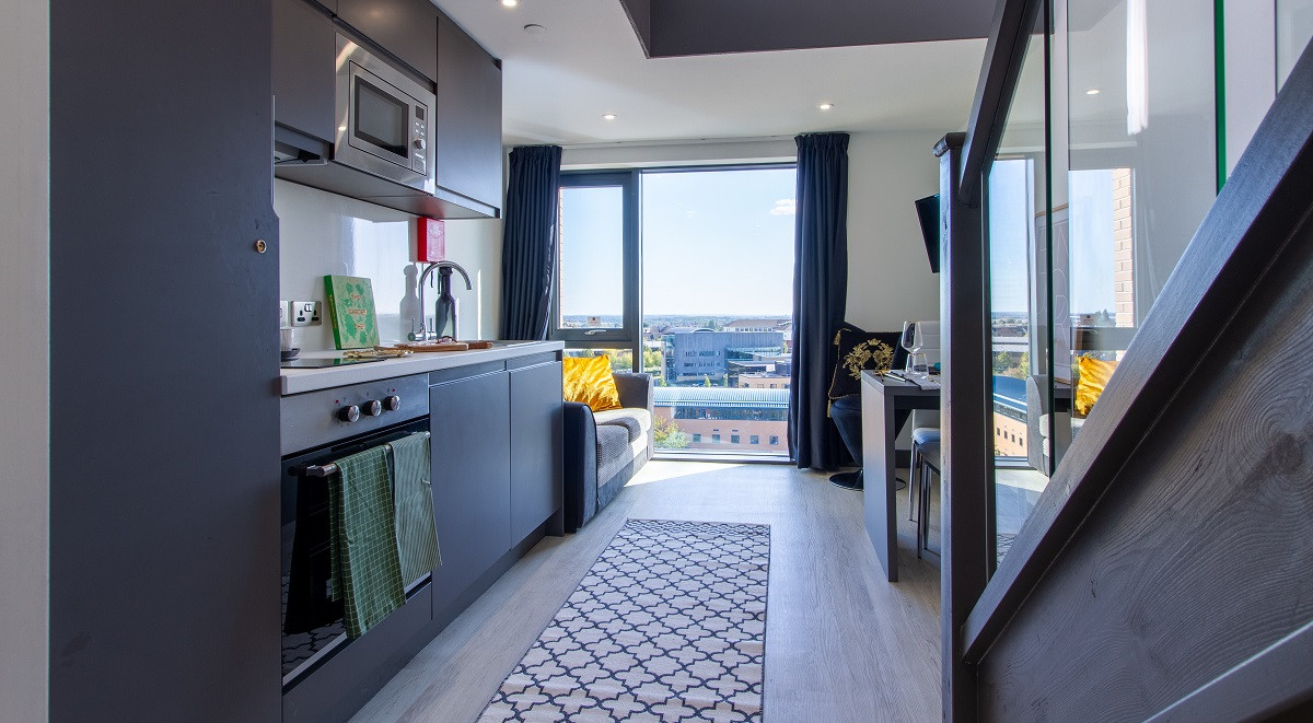 Mezzanine Studio - 33 Parkside