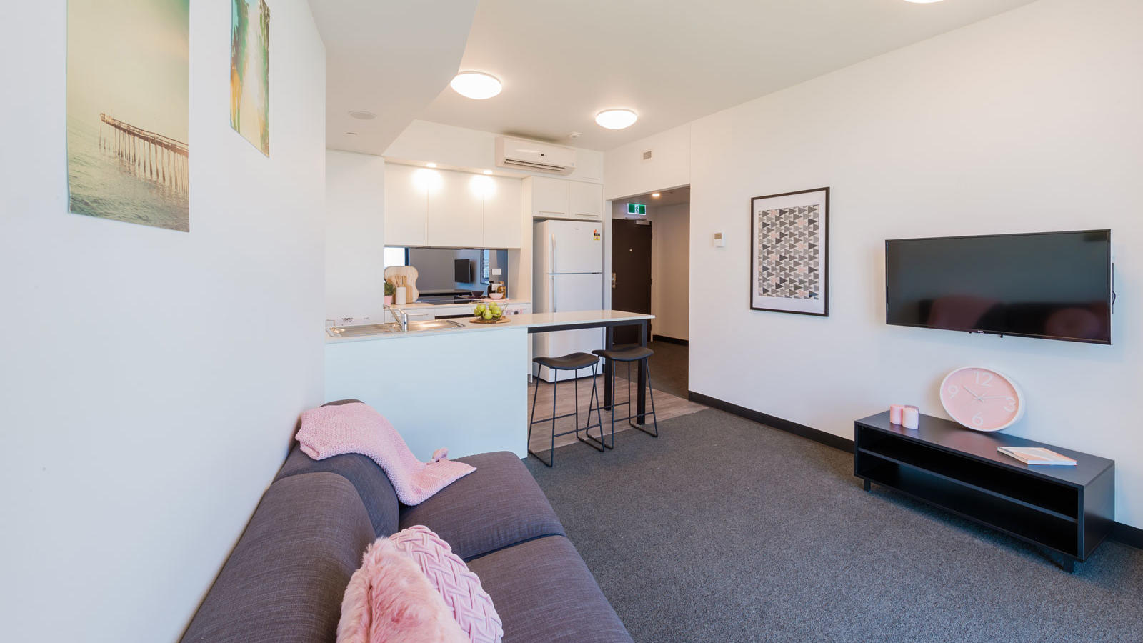 5 Bedroom Private Bathroom - UniLodge Park Central