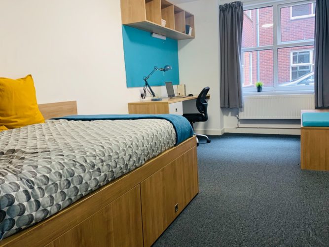 Superior 5 Bed - Pennine House