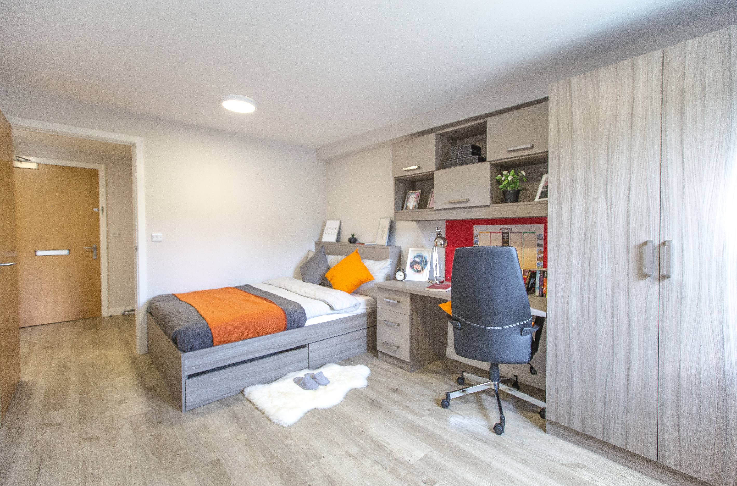 One Bed Apartment - Manor Park