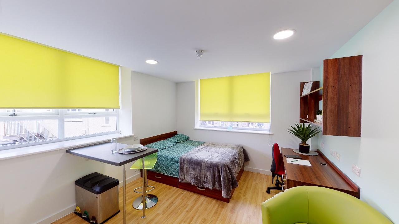 Premium Studio Accessible - Ty Glyn Studios (Deprecated)