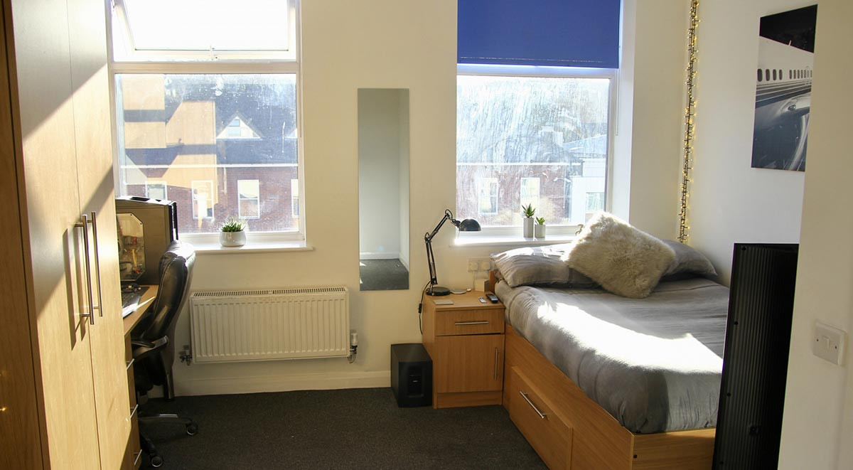 Classic Double Ensuite - London House