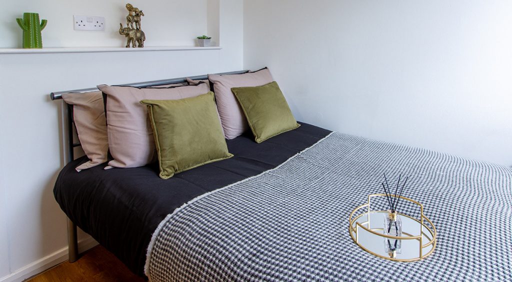 Bronze Plus Ensuite - Danesgate House