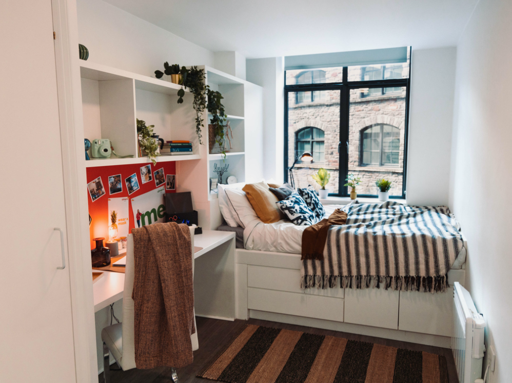 5-Bed Flat - Stonebridge House