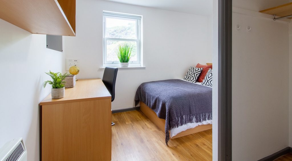 Silver Ensuite - Alexandra Hall