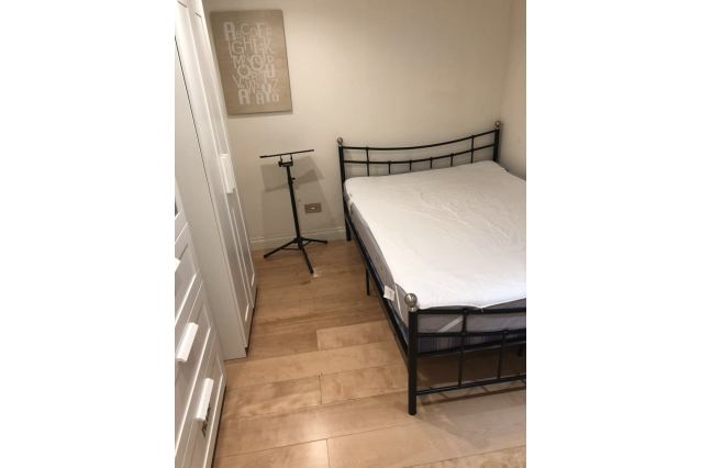 Entire property - Alie Street A