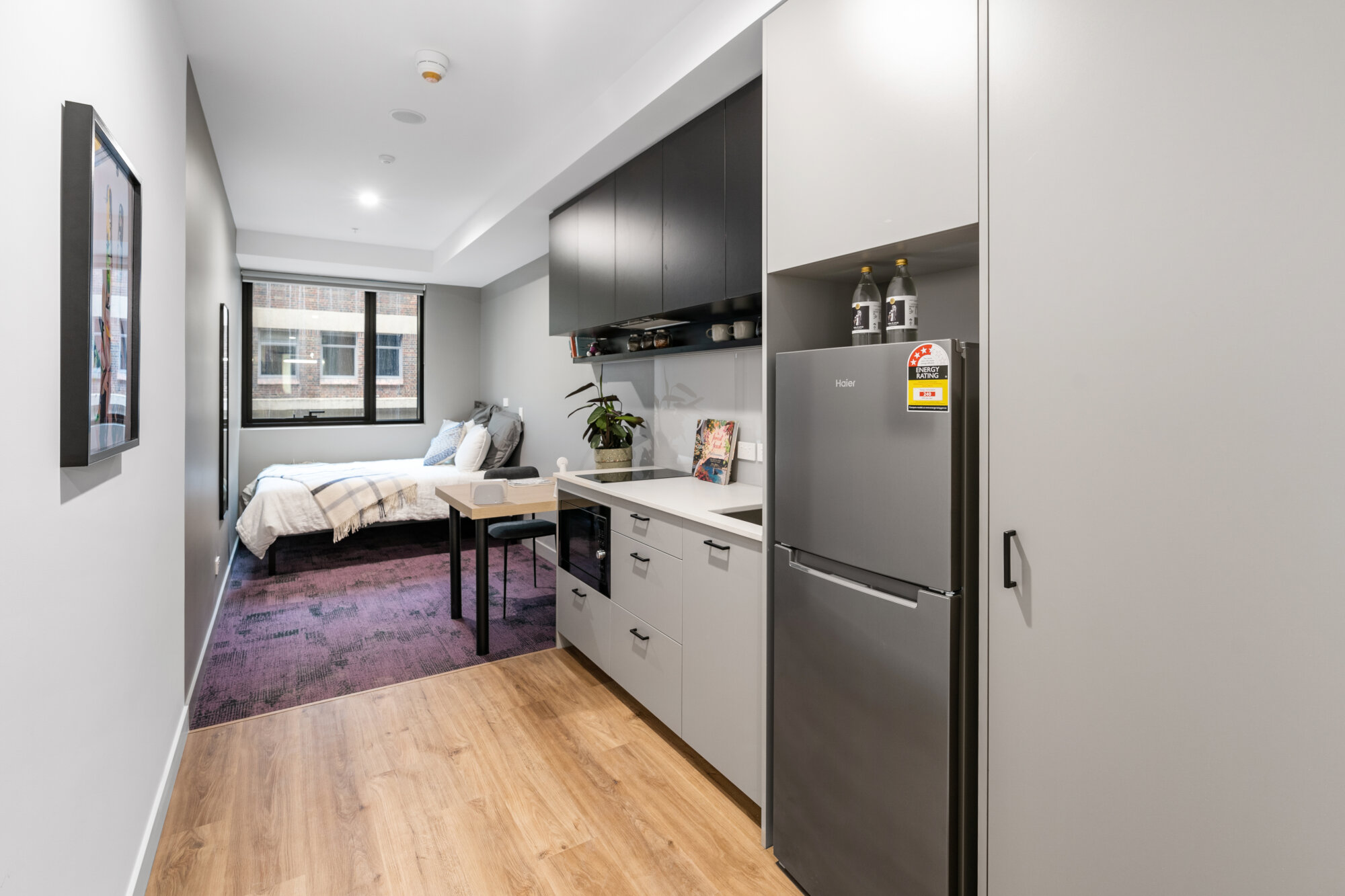 Extra Large Double Studio - The Switch Vic Market