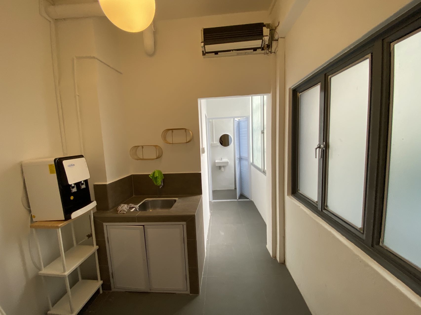 Master Room (No Window) - 369 Balestier Road