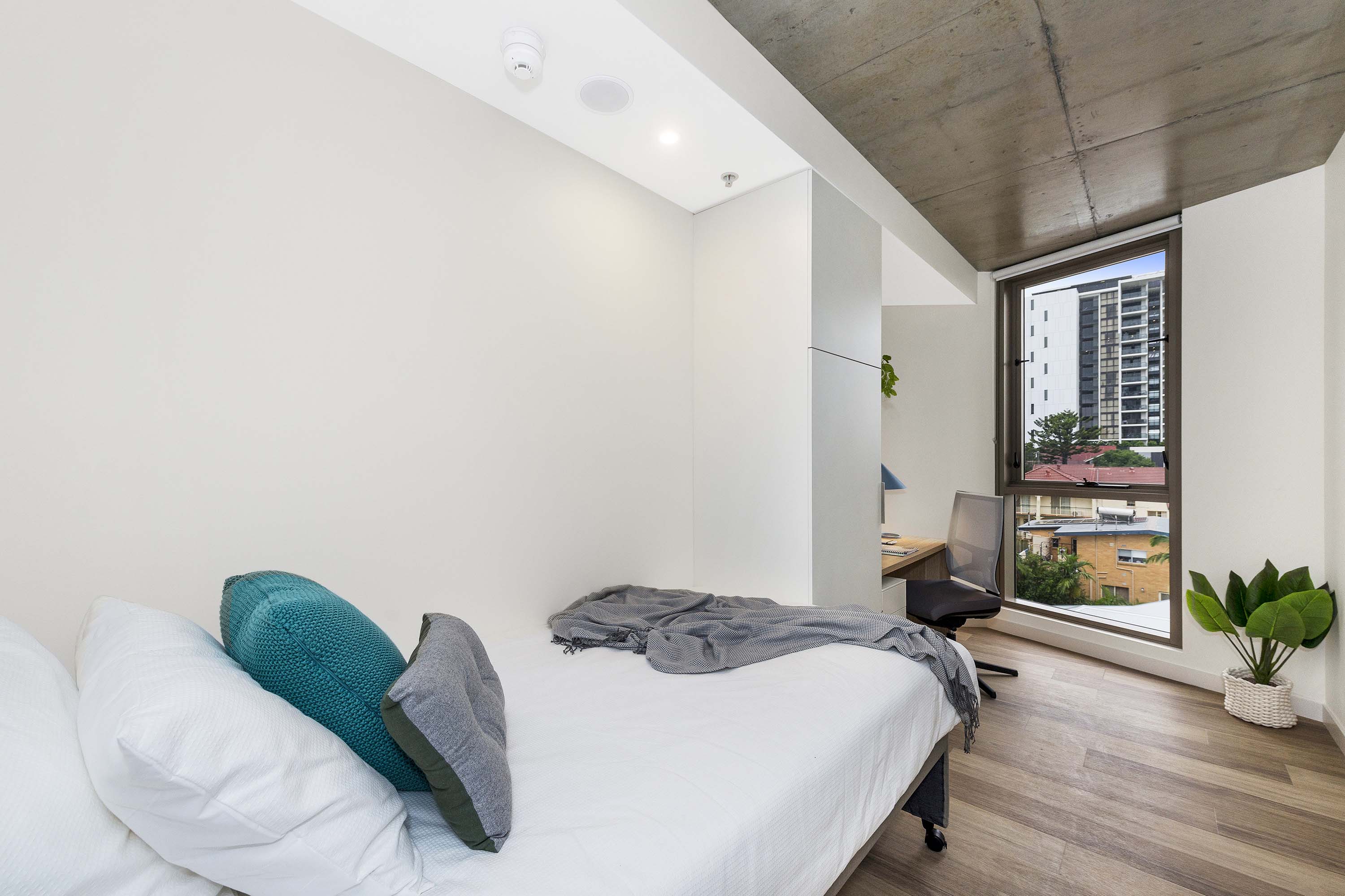 6 Bed_Share_KingS - Scape St Lucia