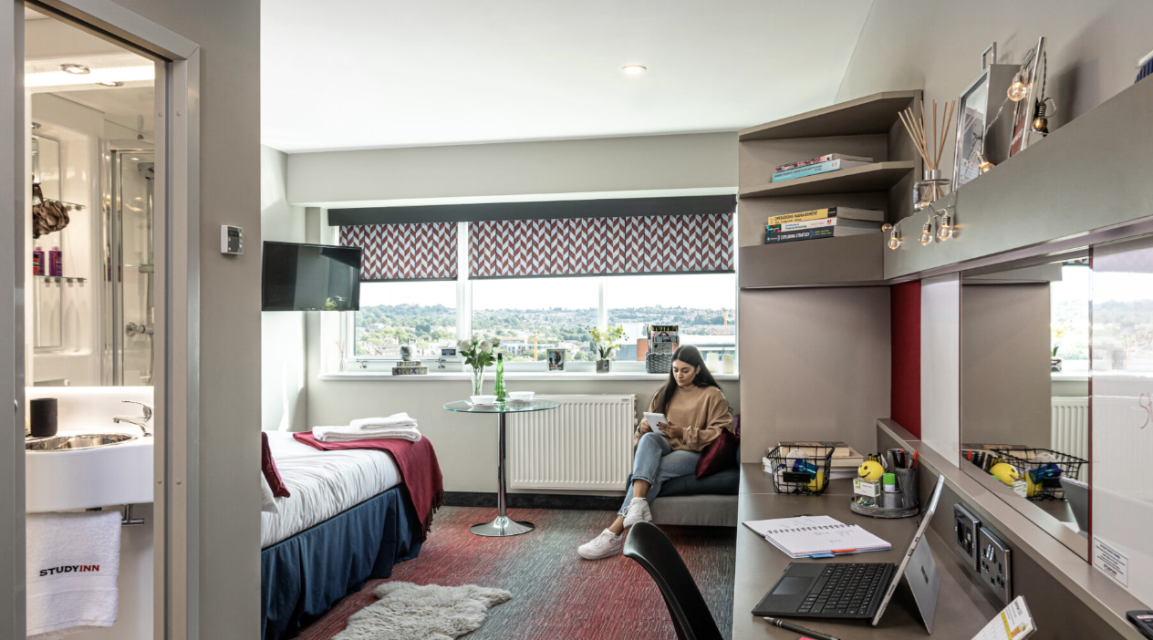 Platinum studio - Talbot Street