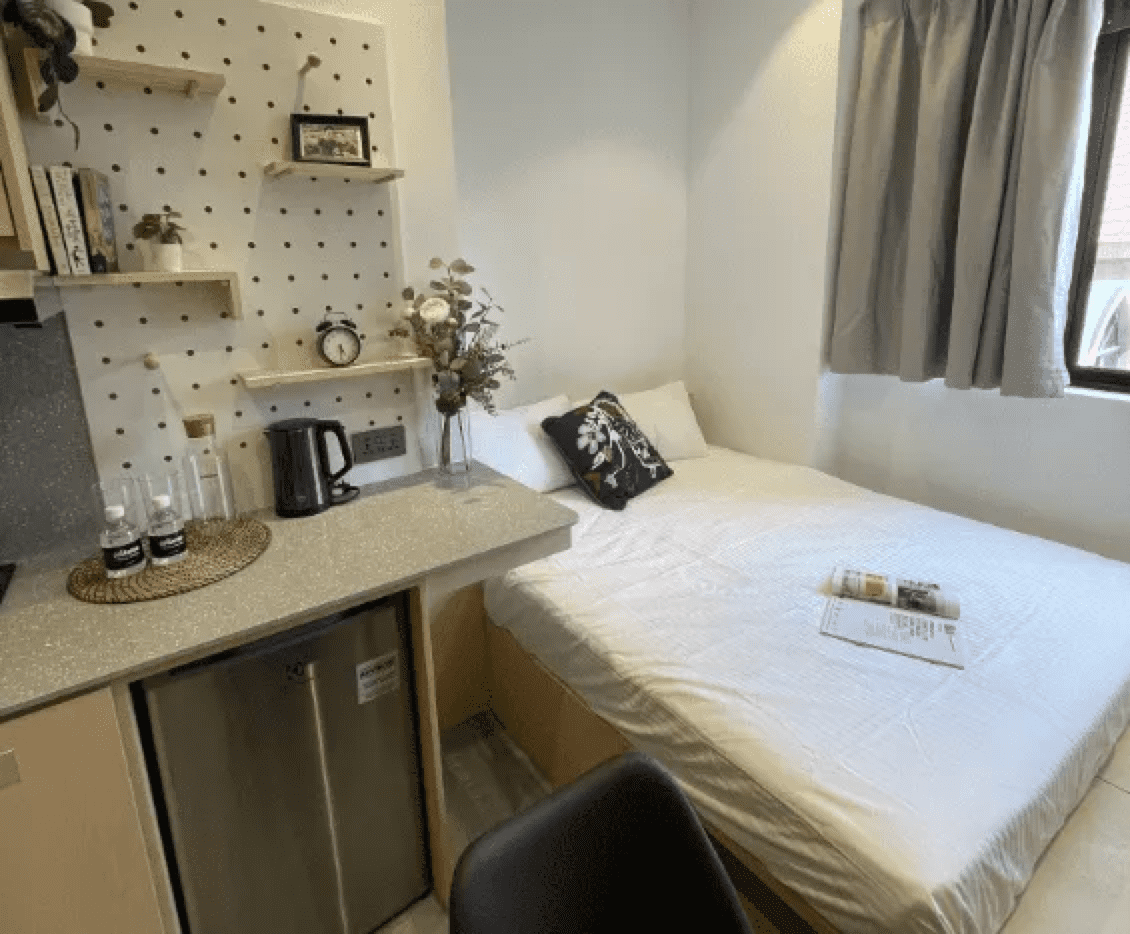 Small Queen - Balestier 320