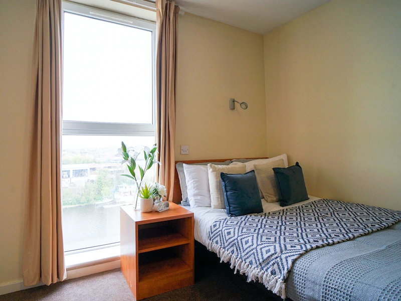 4 Bedroom Apartment - Rialto Court