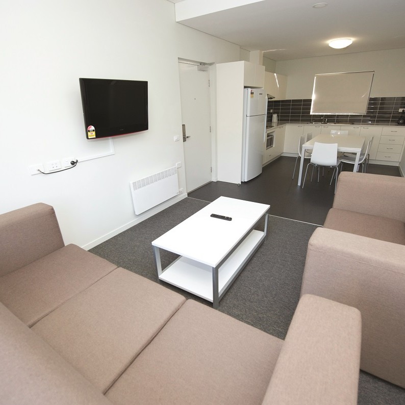 6 Bedroom Lakeside - Ecu-Mt Lawley