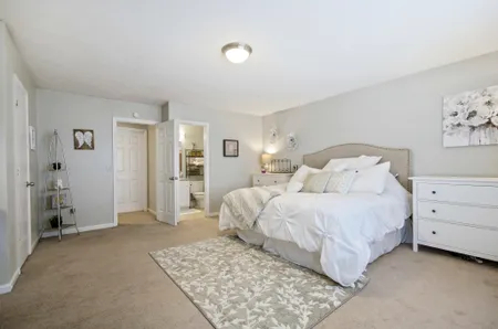 2B1.5B - Logan Square