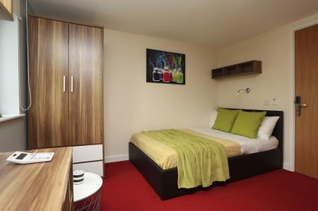 Premier Luxe En-suite Kentish House - Behn Hall, Canterbury