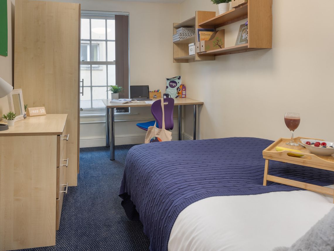 Classic Room - Cable Street