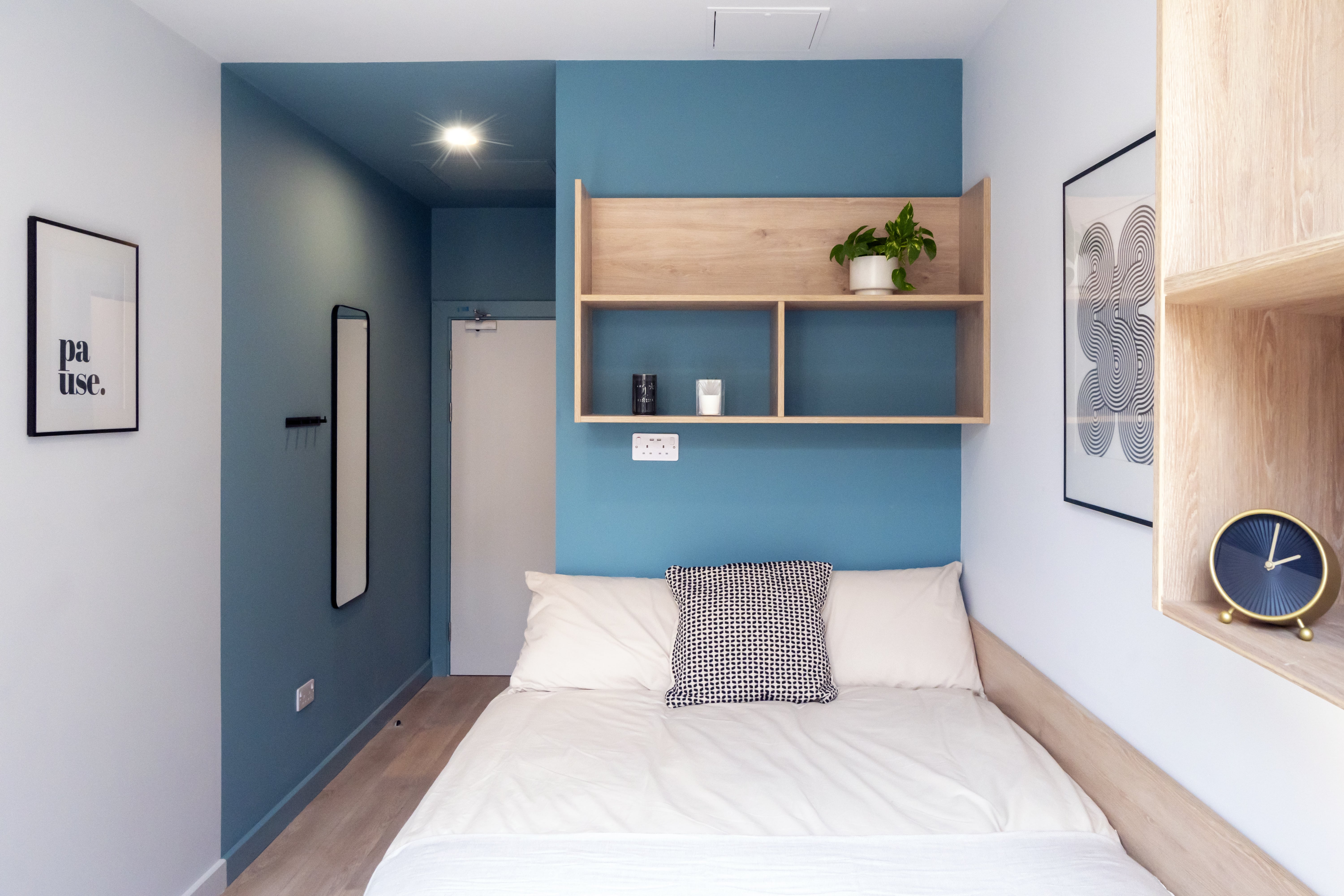 Gold Ensuite - Bradbury Place