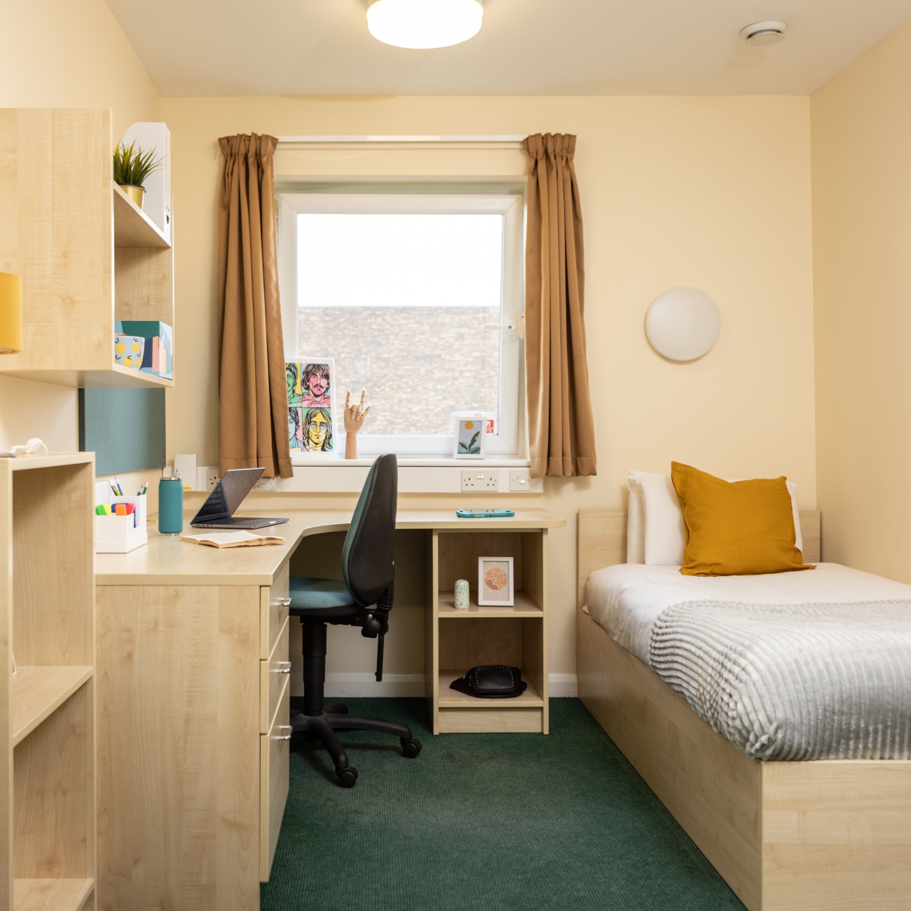 Bronze - Newport Student Village