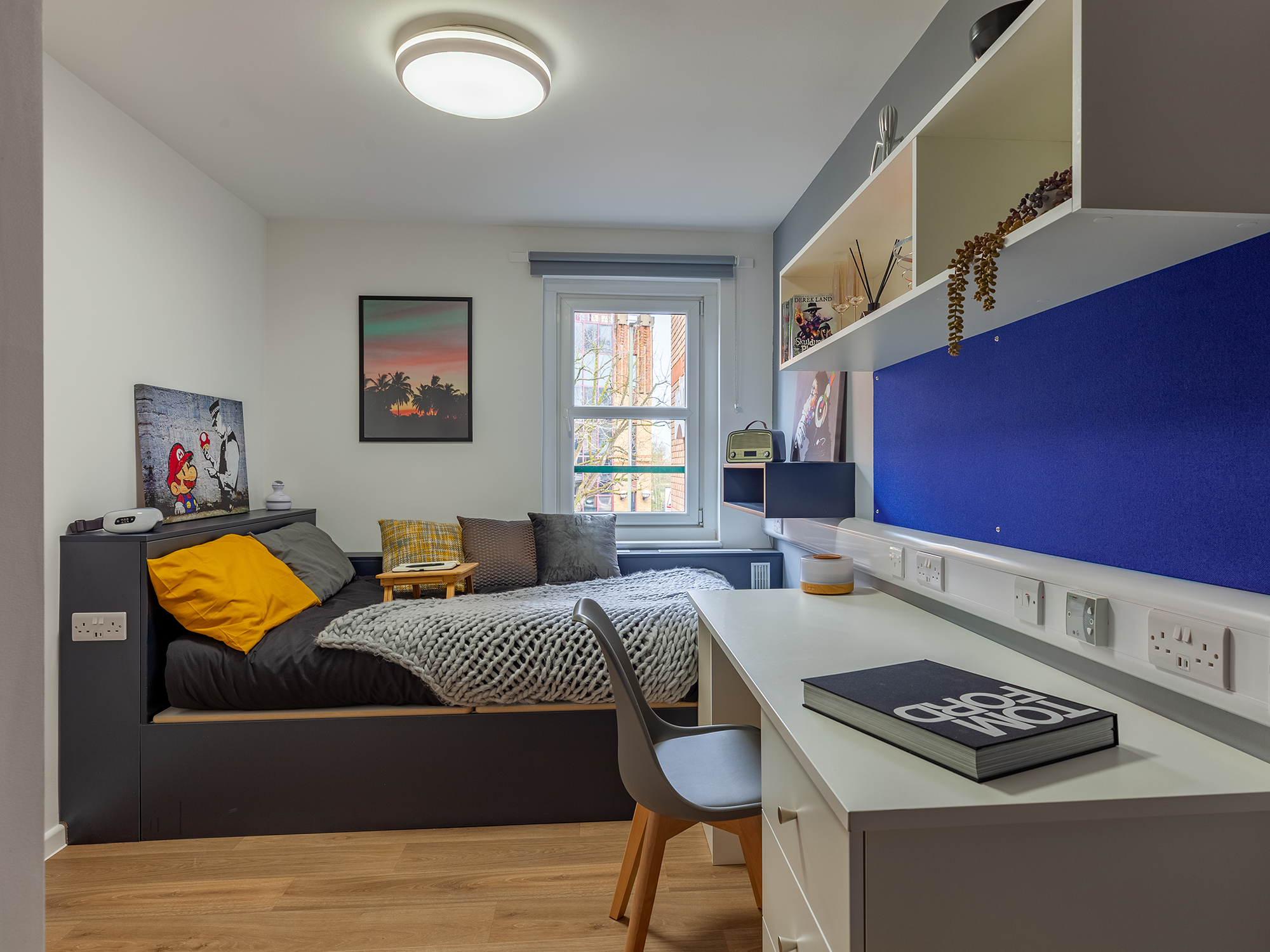 Premium Plus En-Suite - The Bridge