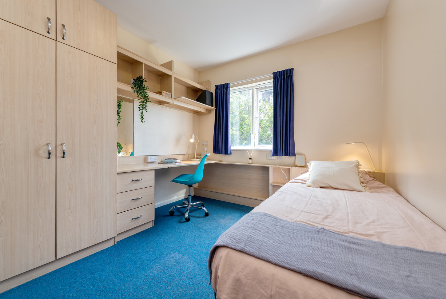 Bronze Ensuite - Upper Quay House