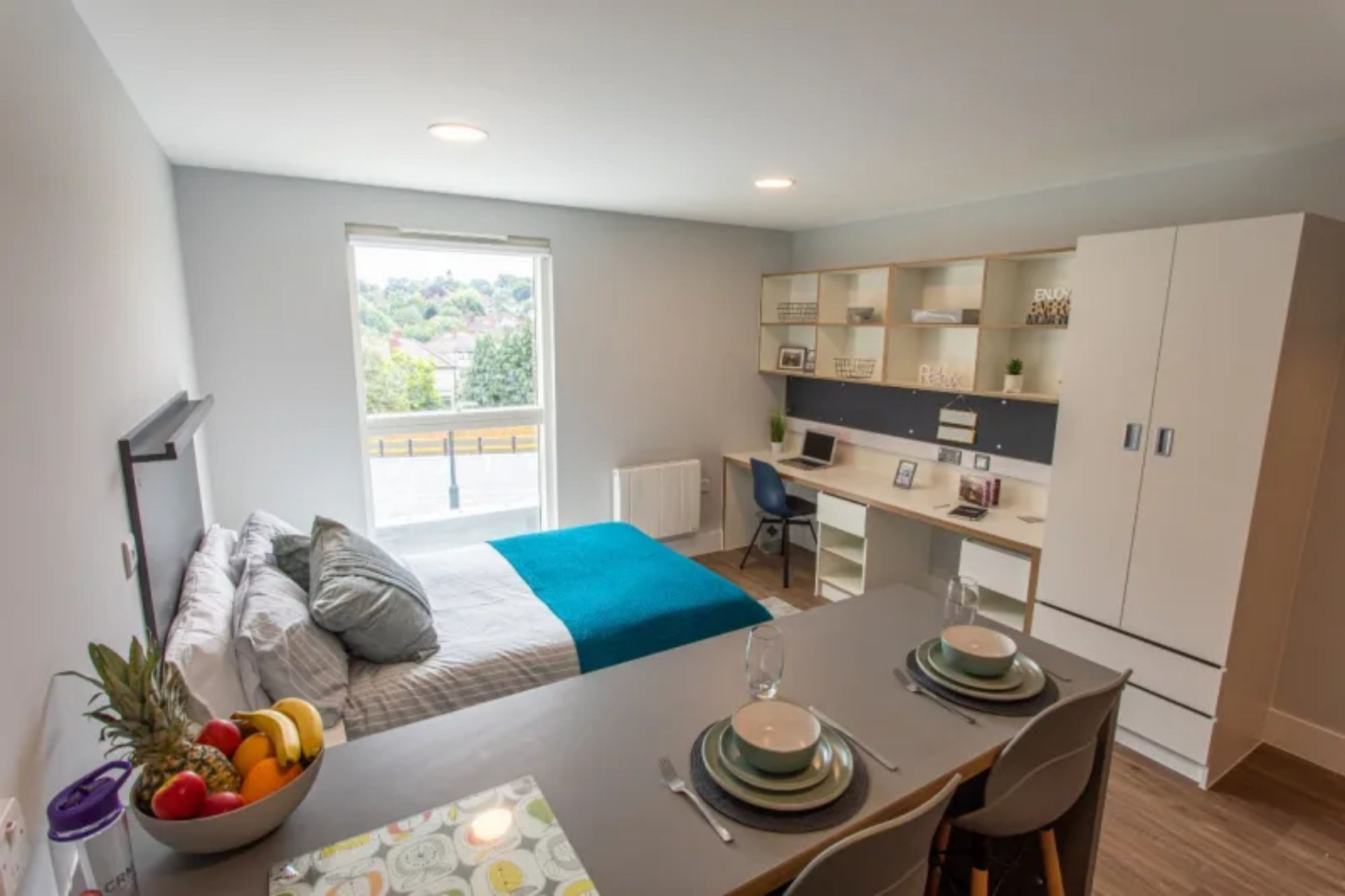 Luxury Studio Terrace - West Way Square