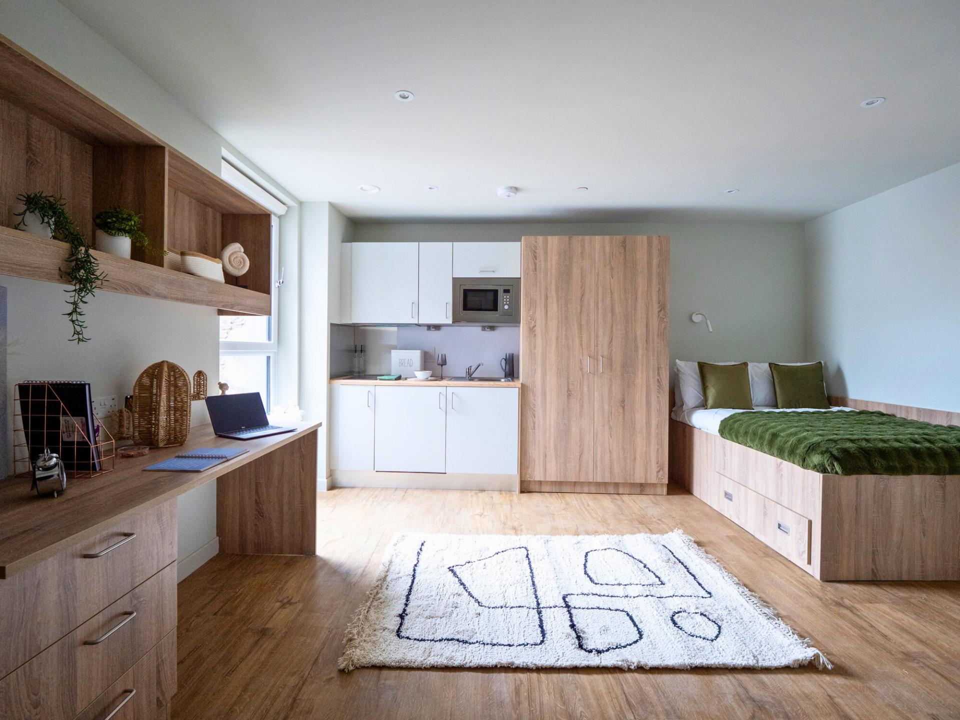 Classic Plus Studio - Greenmarket Studios