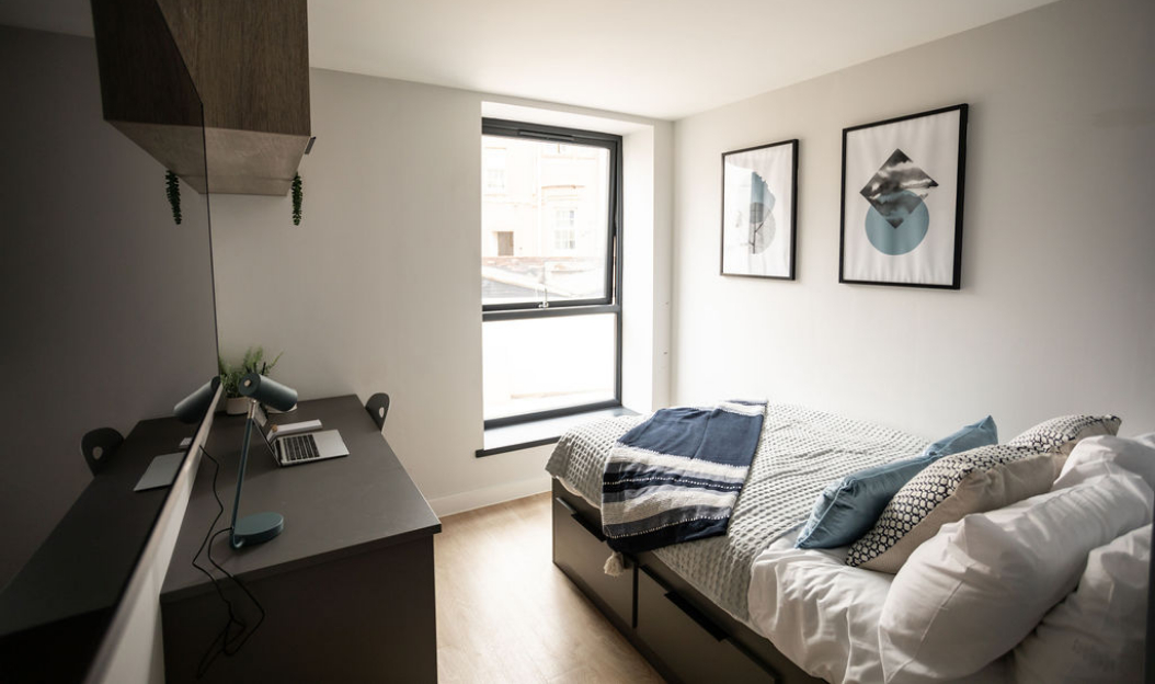 Townhouse Deluxe En-suite - Boutique Student Living Exeter