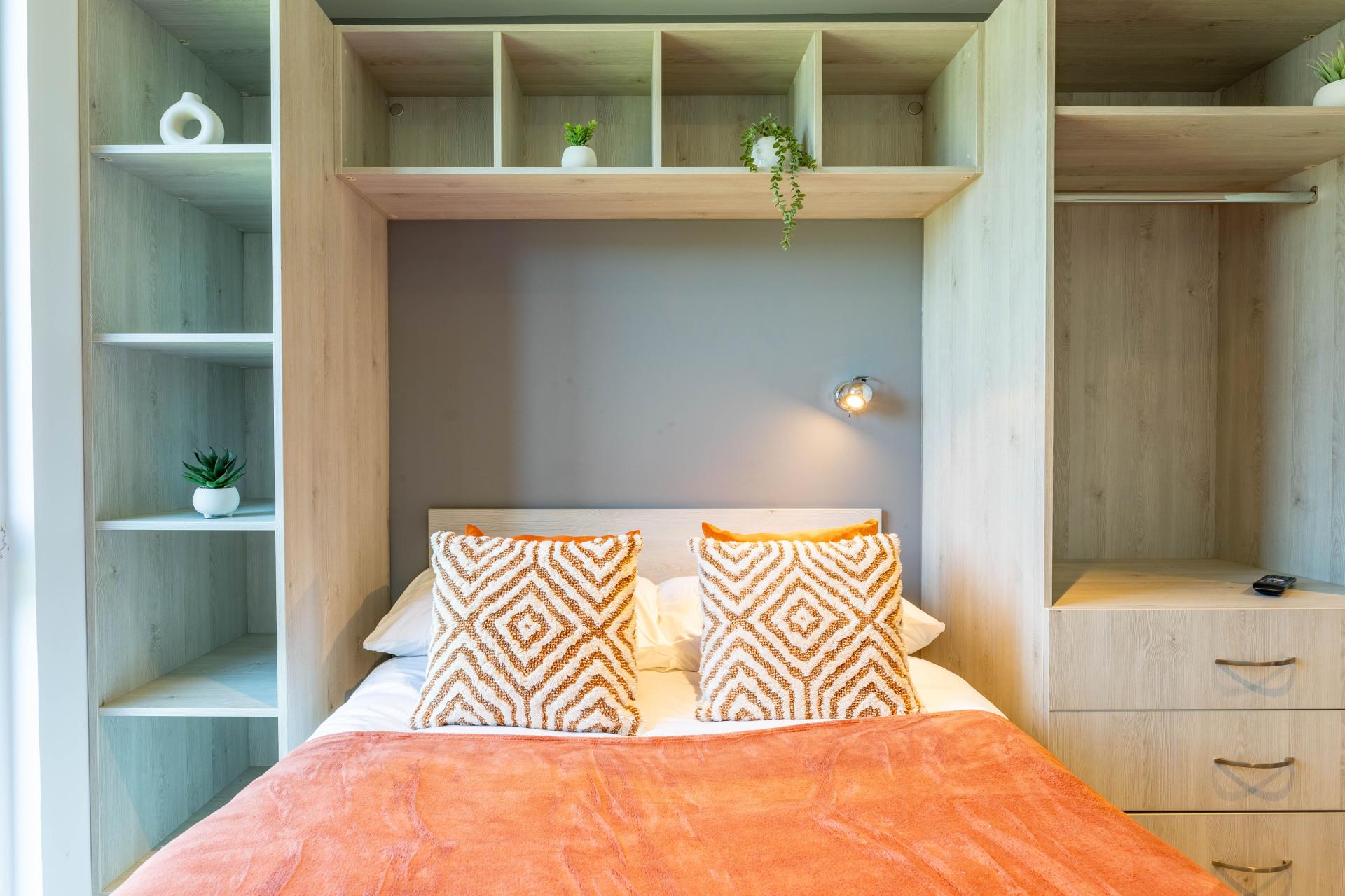 Ensuite Room - Abeleven