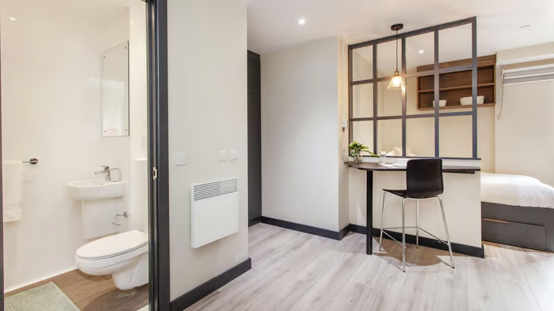 Luxury Studio - Crown House Brighton