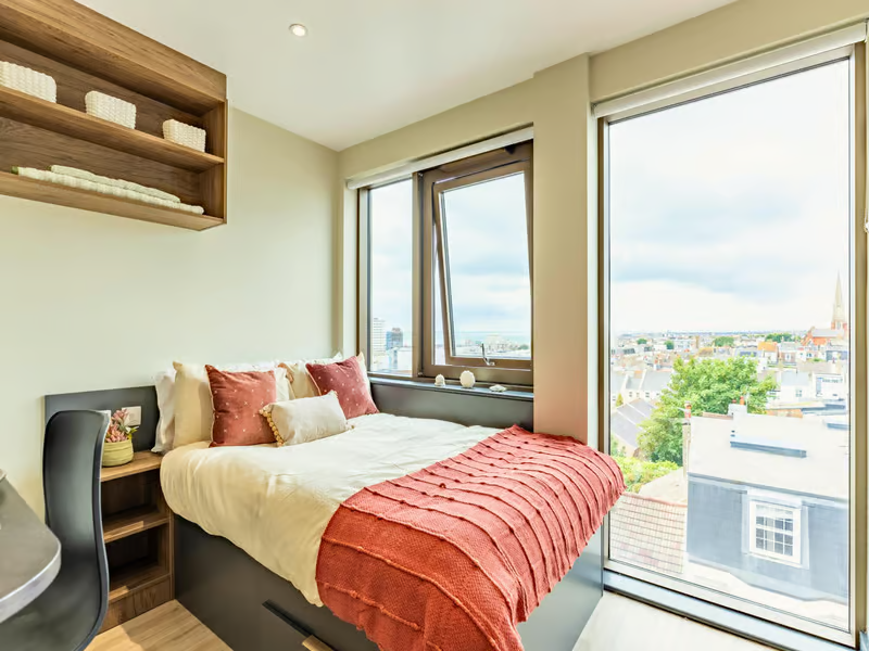 Premium Studio - Crown House Brighton