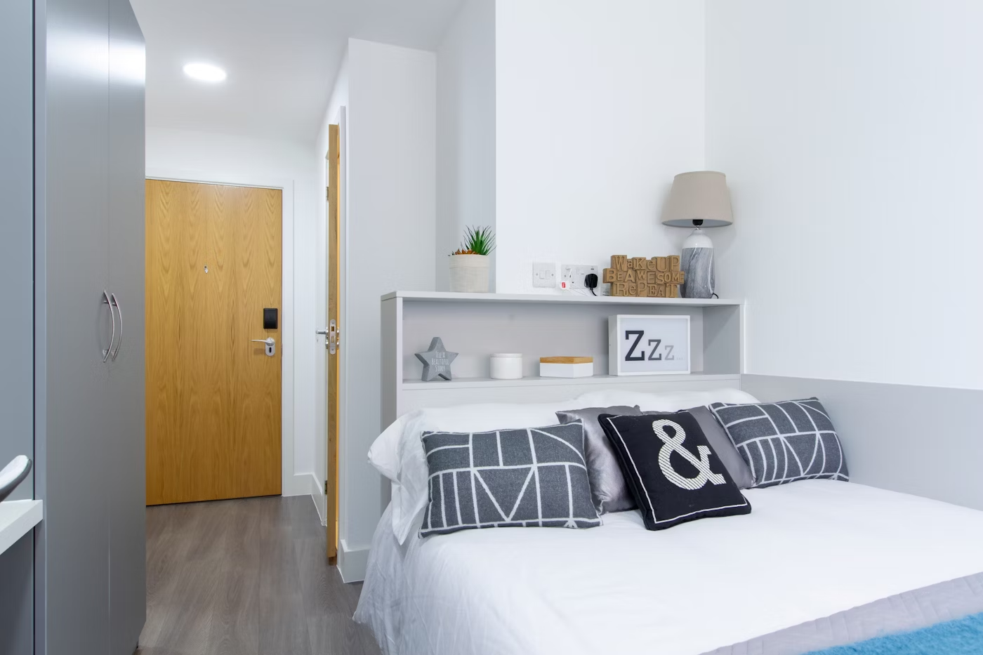 Studio Gold - Merchant Apartments