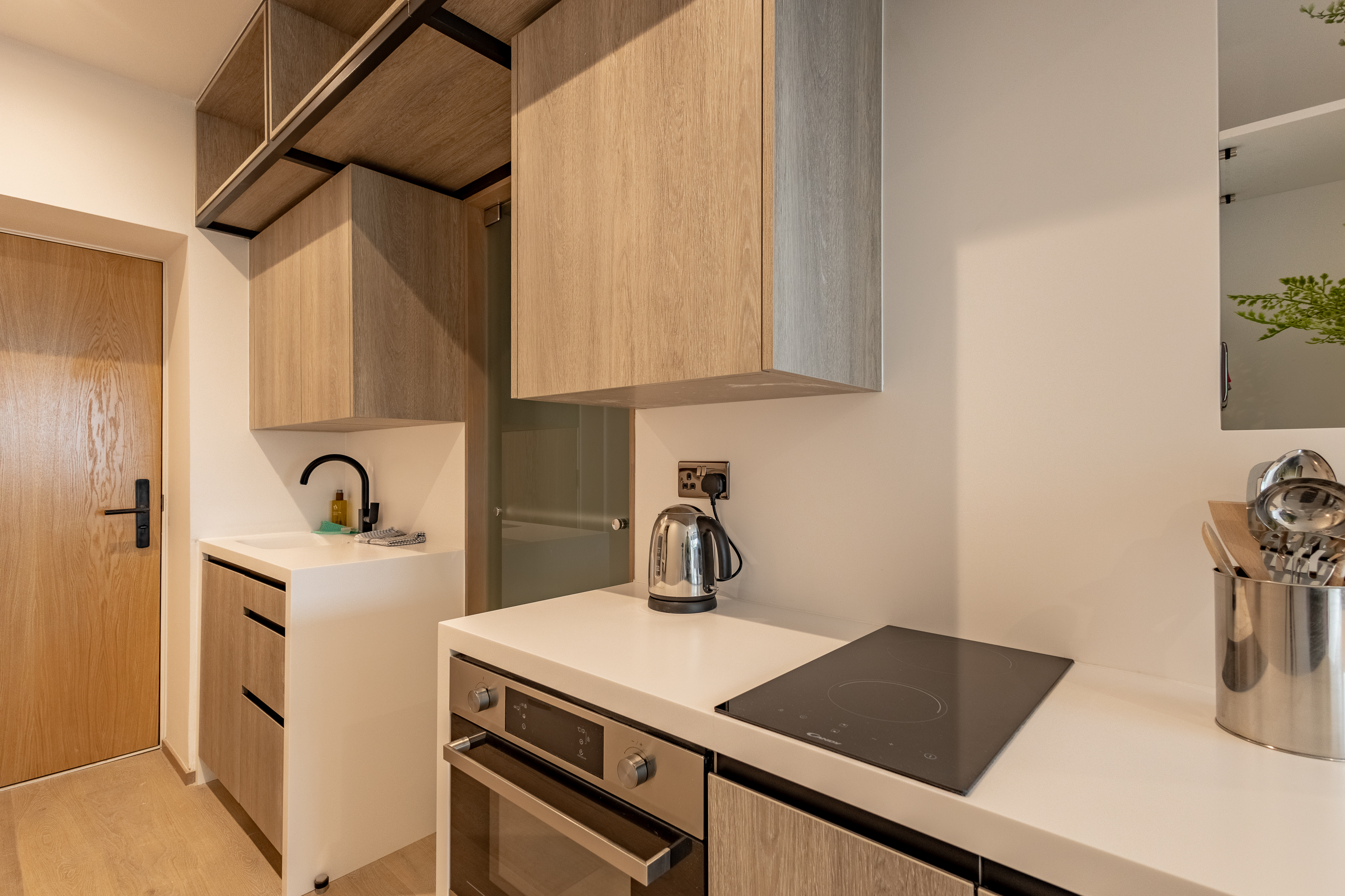 Signature King Studio - SPACE St Andrews