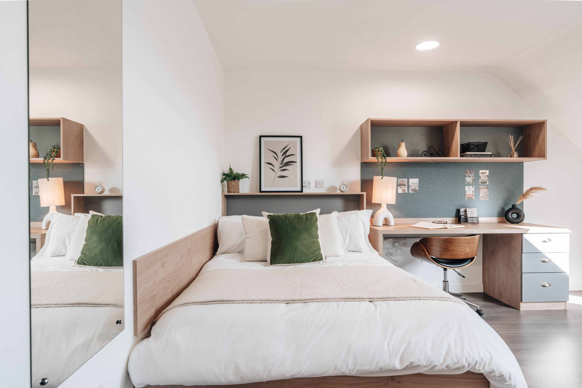 Platinum Sky View En Suite - Caledon Court