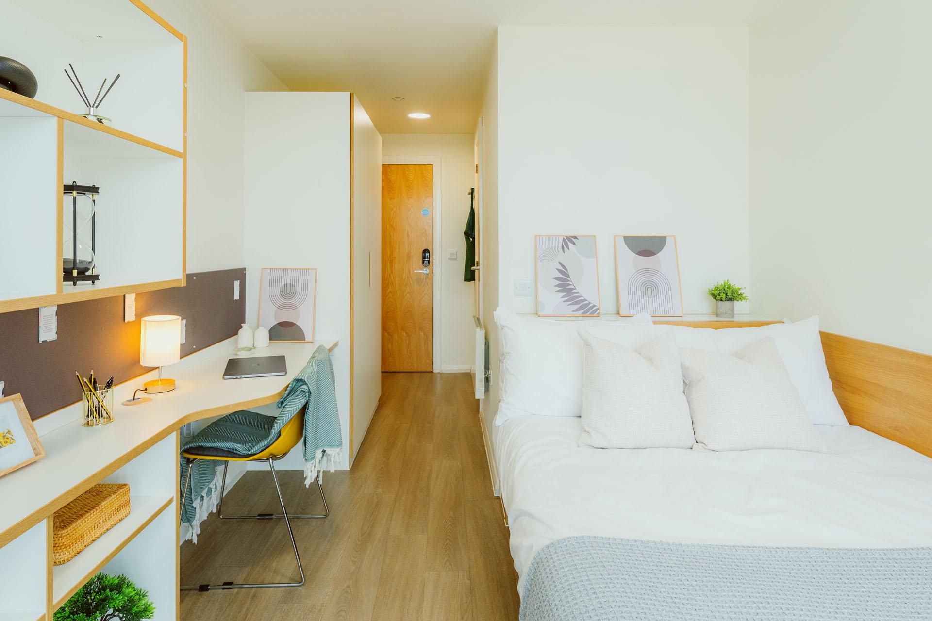 Gold En Suite (High Floors) - Bridge Street Exchange