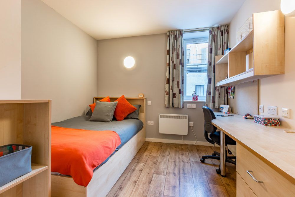 Classic 6 Bed Ensuite - Chambers 51