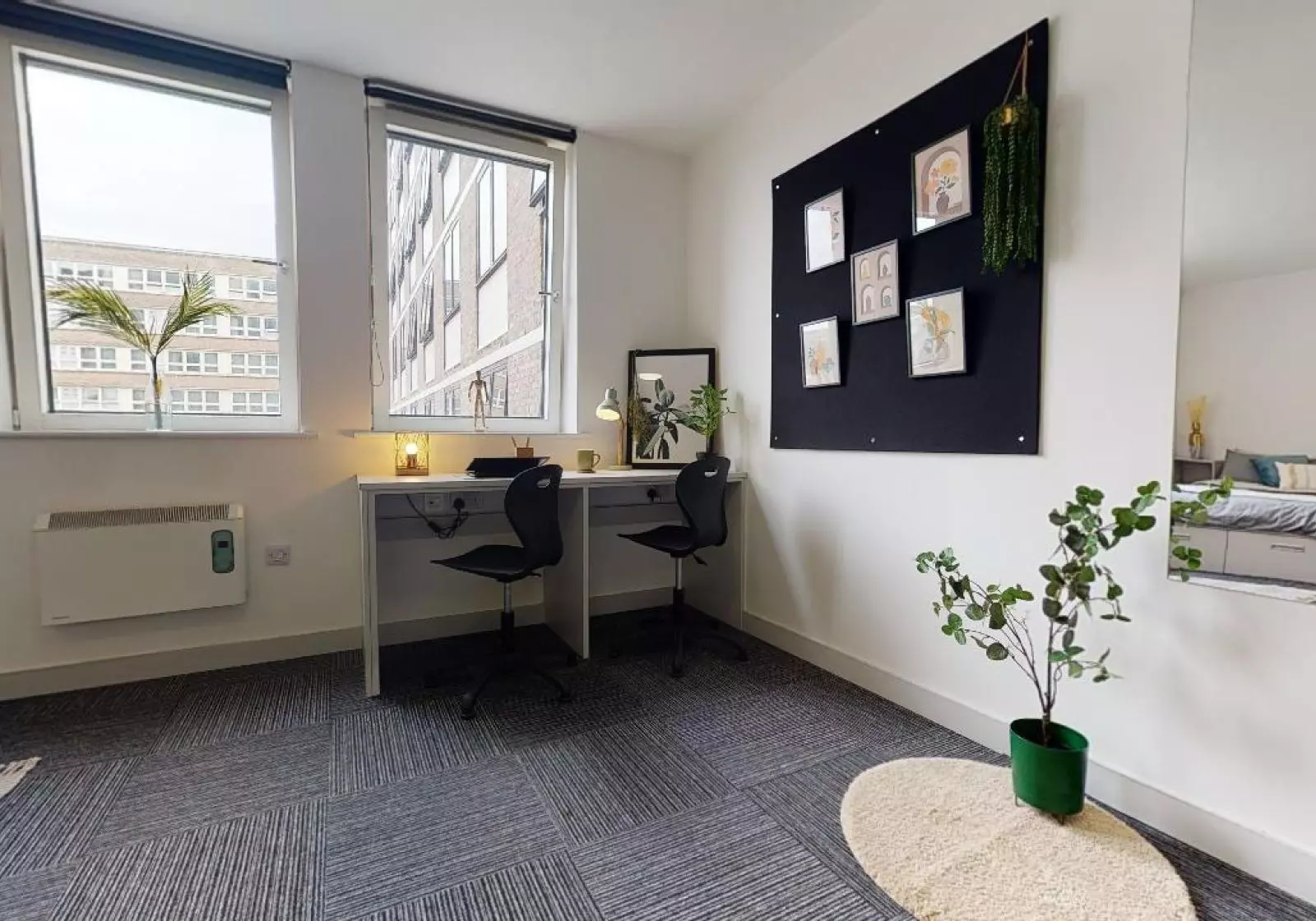 Platinum Studio Premium - iQ Newland House