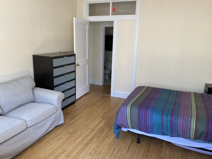2-Bedroom Split - 315 Allston Street@AM
