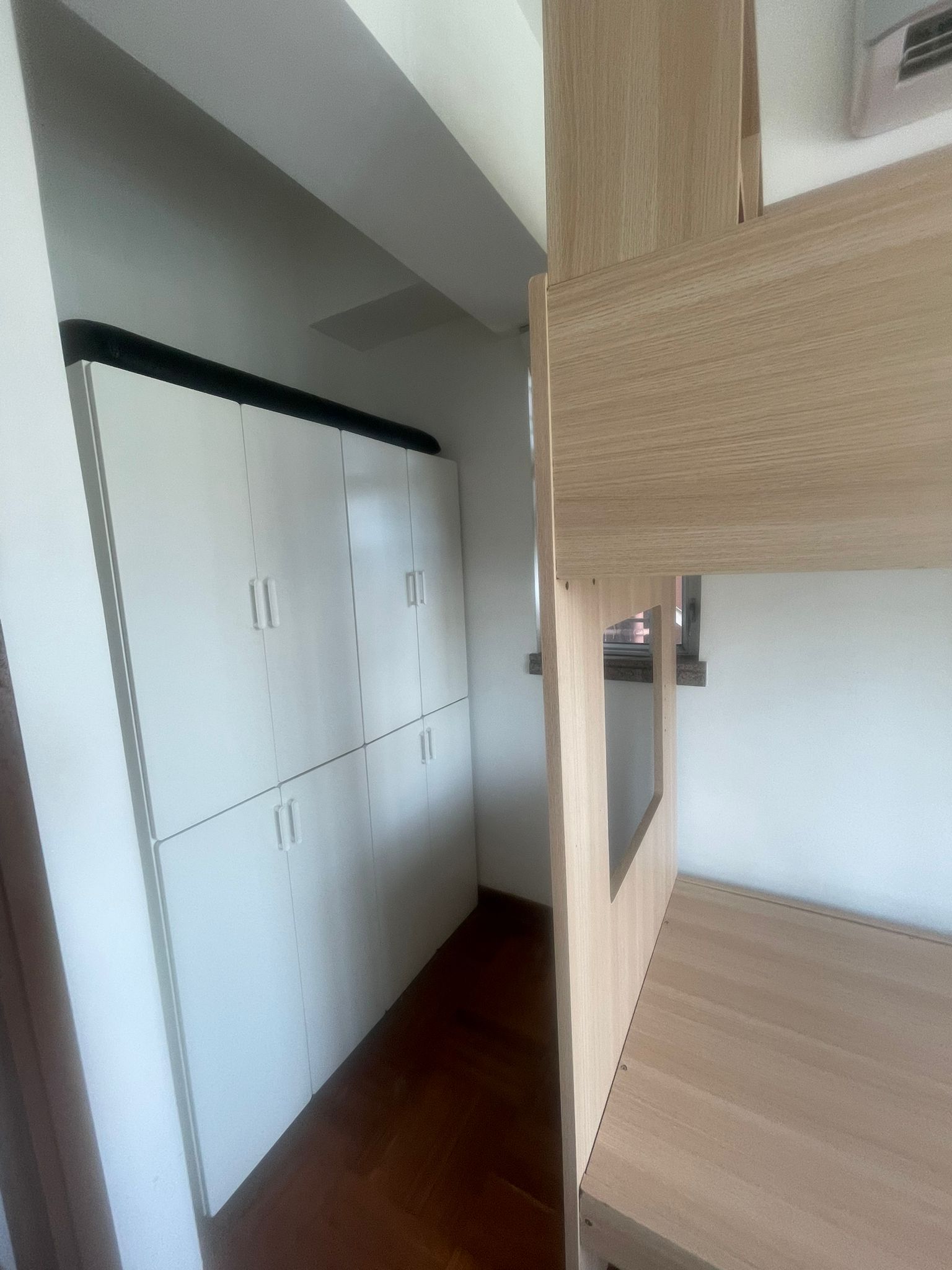 Scenic Double Room - Unit A, 20/F, Block 4, Dipped Garden