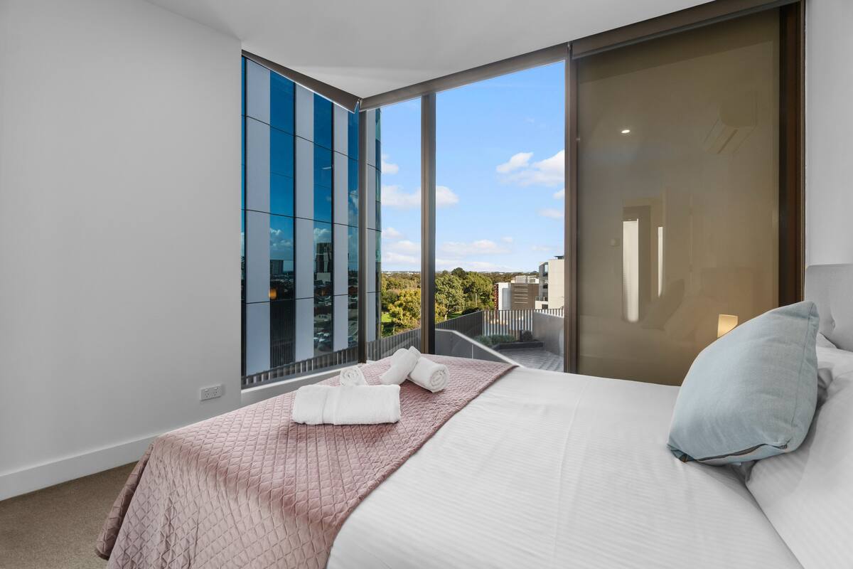 2B1B - VUE Apartments