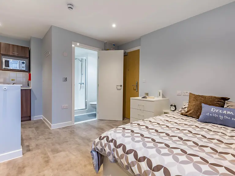 5 Bed Premium Studio - Mary Parker House